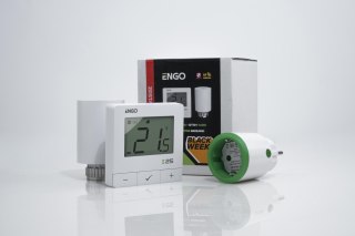 ENGO Controls Inteligentny zestaw ogrzewania Biały (E25-BATW + ETRV-M30 + EPlug WiFi)